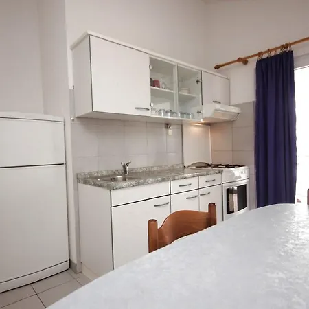 Apartment Kraj 8502a Dobropoljana